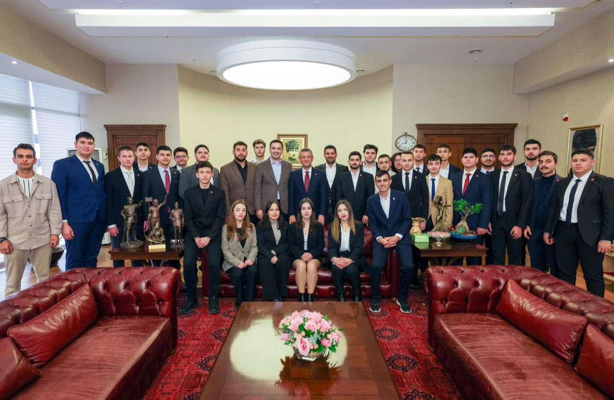 Halkçı Liseliler Toplantısı